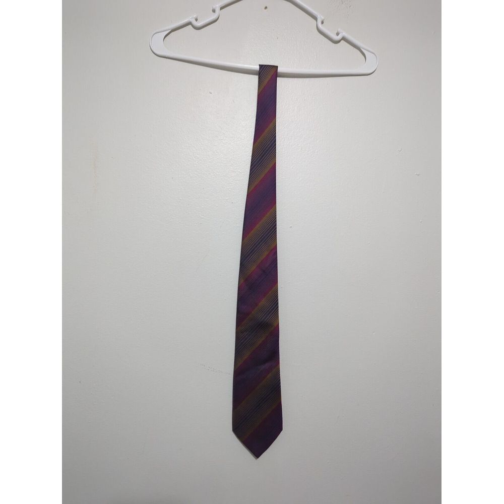 Kenneth Cole New York Mens Purple Burgundy Gold Striped 100% Silk Hand Made Tie